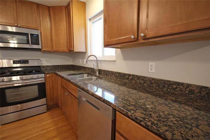 8801 Chisholm Court - Photo 4 of 21