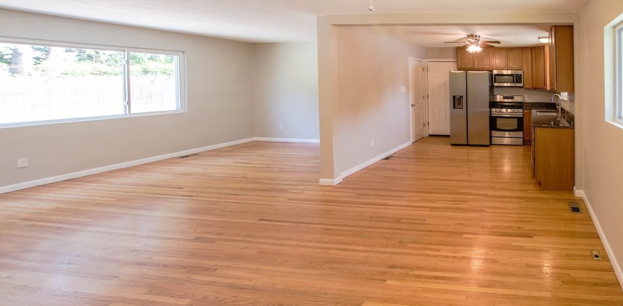 8801 Chisholm Court - Photo 6 of 21