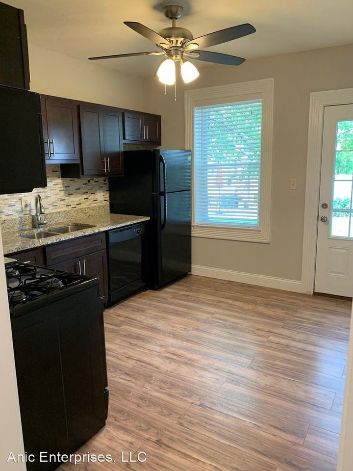 1029 Central Ave - B - Photo 2 of 12