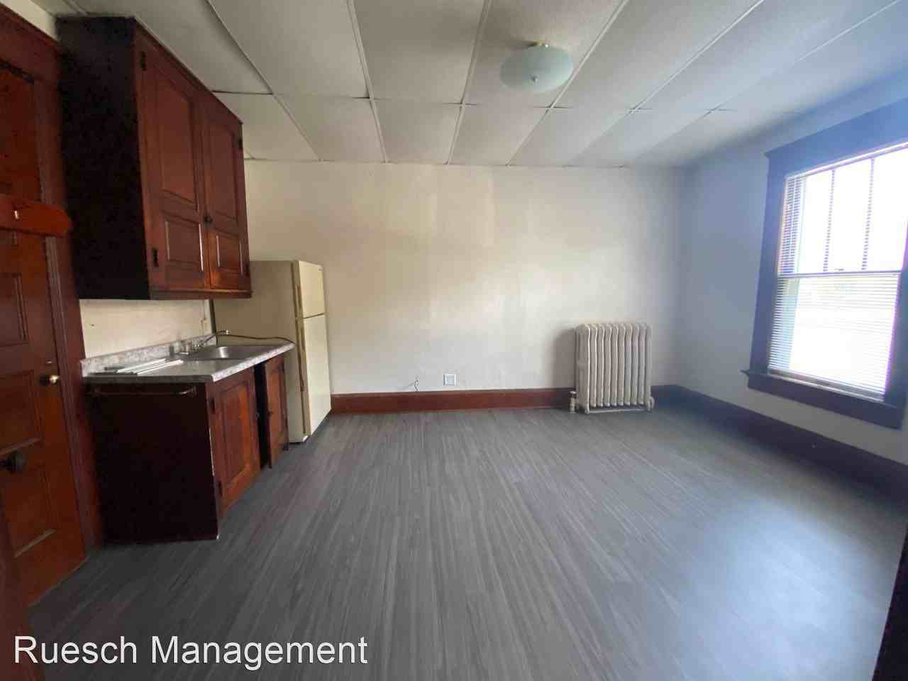 426 South Jefferson Street - Photo 2 of 4