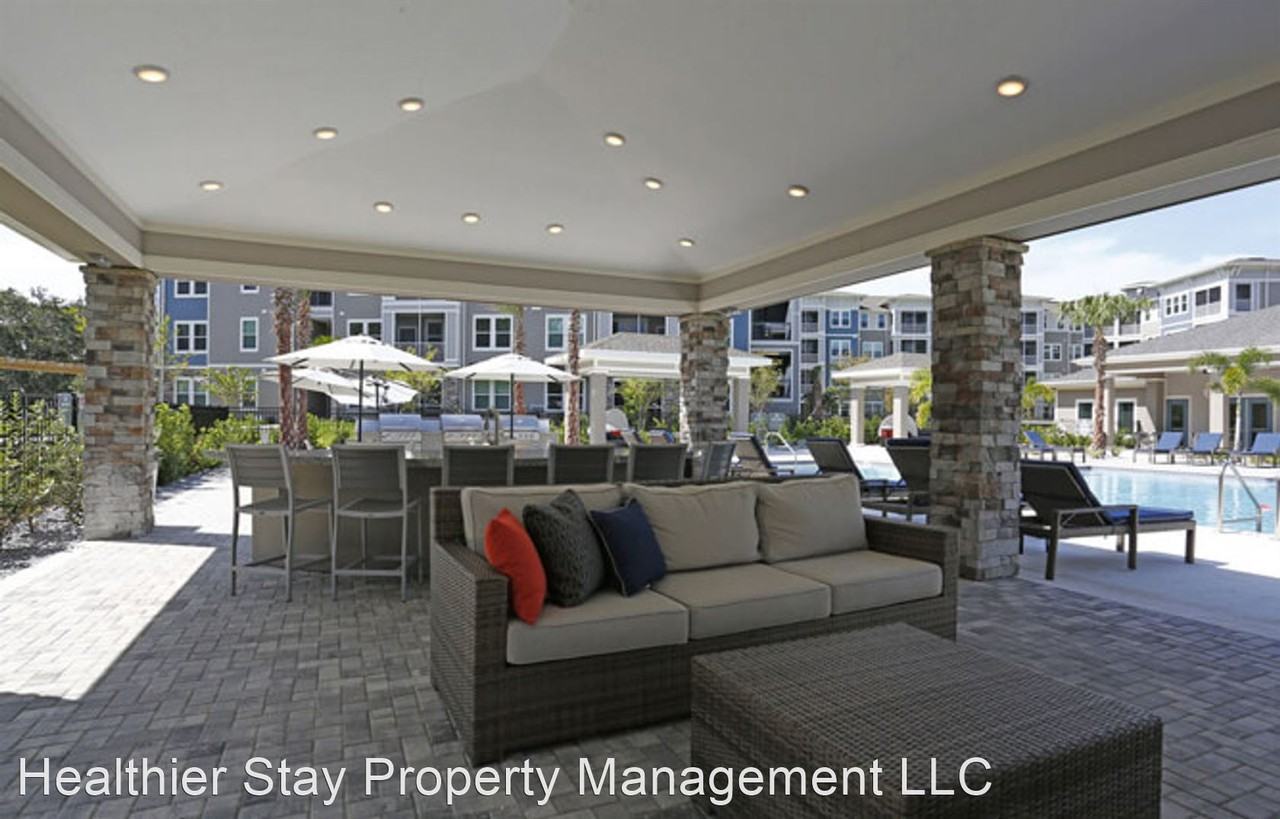 2601 Stirling Circle - Photo 2 of 10