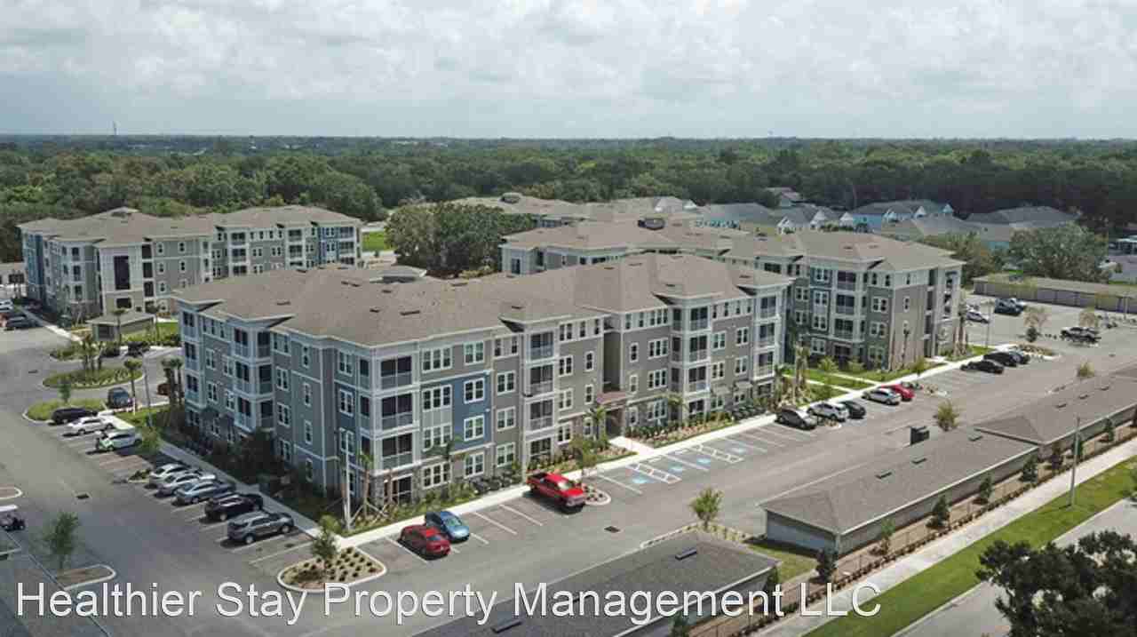 2601 Stirling Circle - Photo 3 of 10