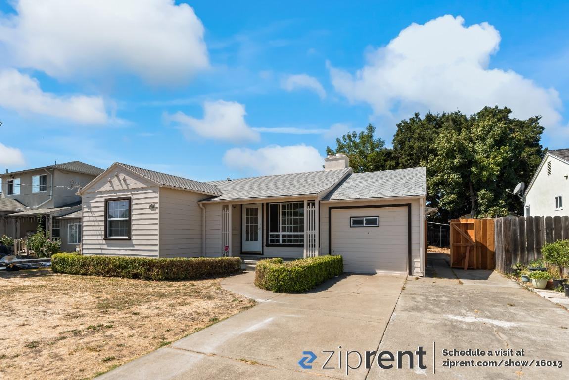 15087 Norton St - Photo 2 of 20