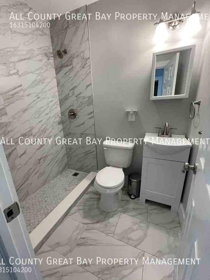 184 E Main St - Photo 6 of 7