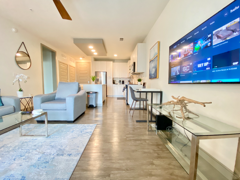 7614 W Courtney Campbell Cswy - Photo 3 of 36