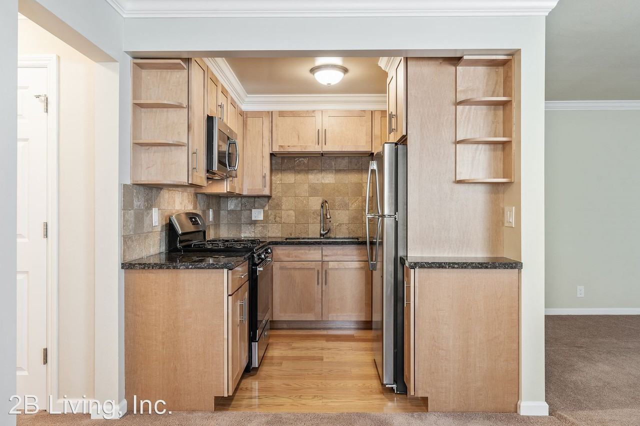 1549 San Carlos Avenue - Photo 3 of 21