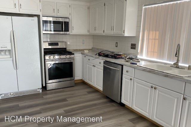 3209 S Olive St - Photo 3 of 14