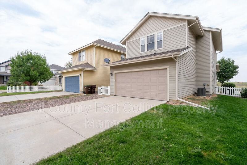 2757 Bar Harbor Dr - Photo 3 of 22