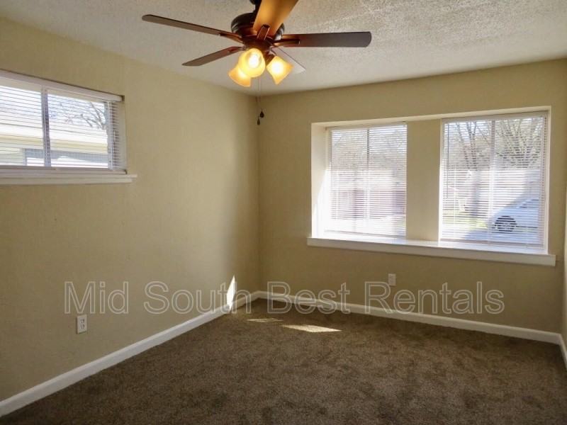 3506 Katherine St - Photo 5 of 8