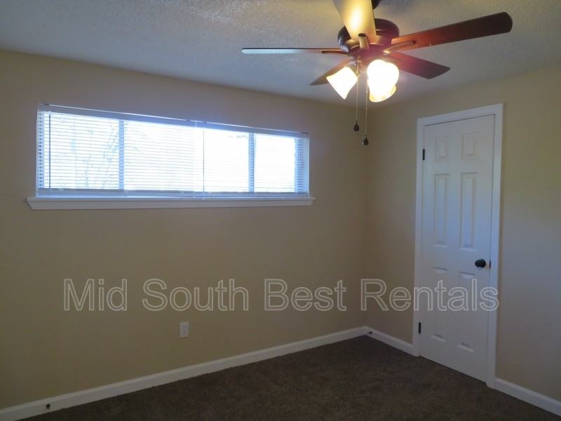 3506 Katherine St - Photo 6 of 8