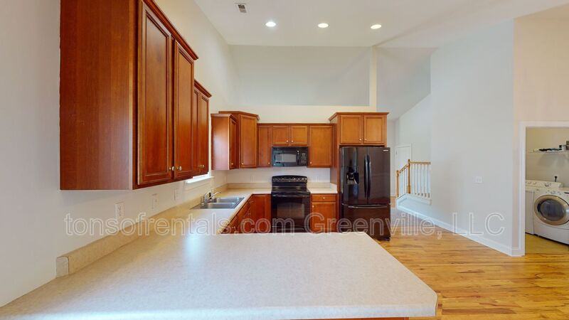 939 Squires Pt - Photo 6 of 18