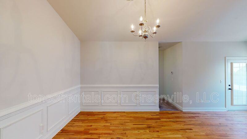 939 Squires Pt - Photo 7 of 18