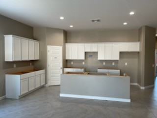 40804 W Shaver Dr - Photo 3 of 14