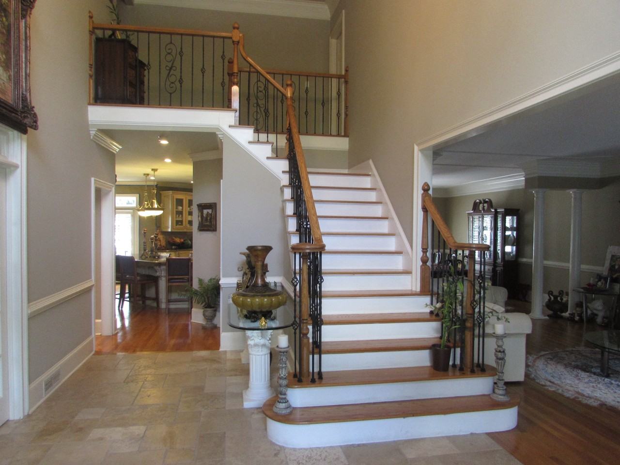 12250 Meadows Ln - Photo 3 of 23