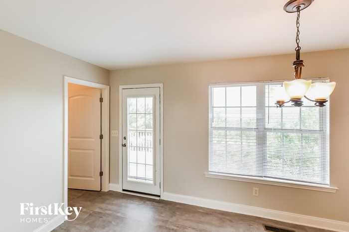 270 Dust Ridge Rd - Photo 3 of 15