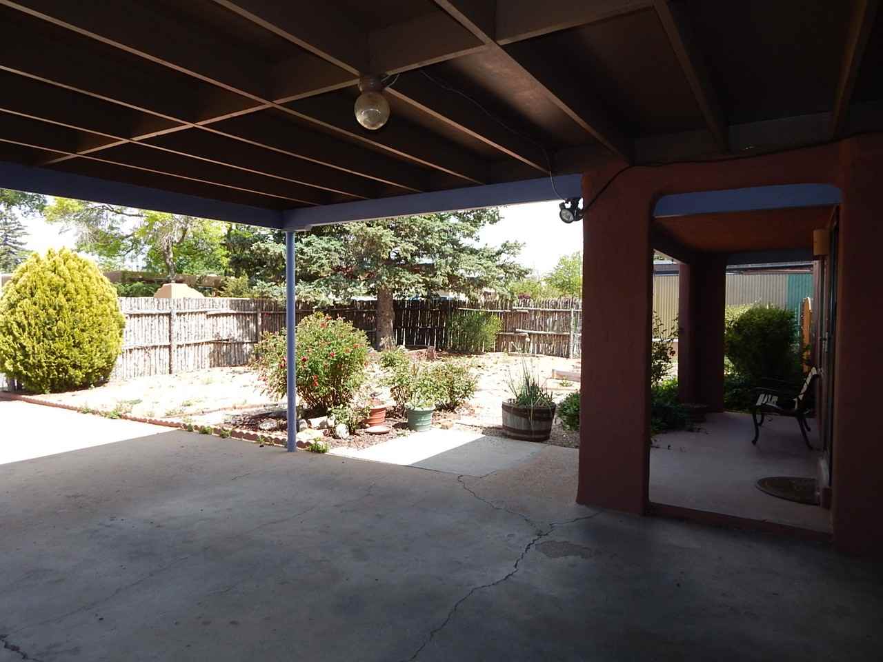 1304 Lujan St - Photo 2 of 9