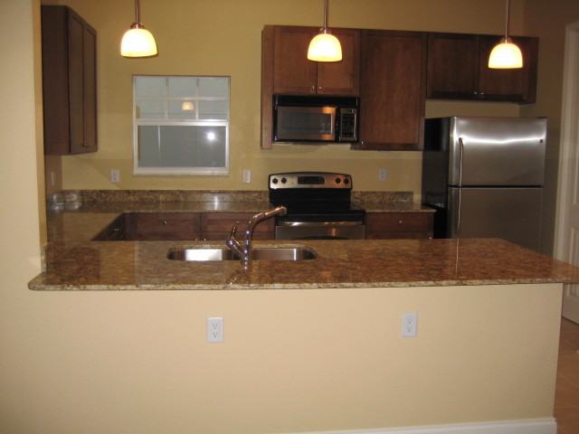 111 N Albany Ave #14 - Photo 2 of 21