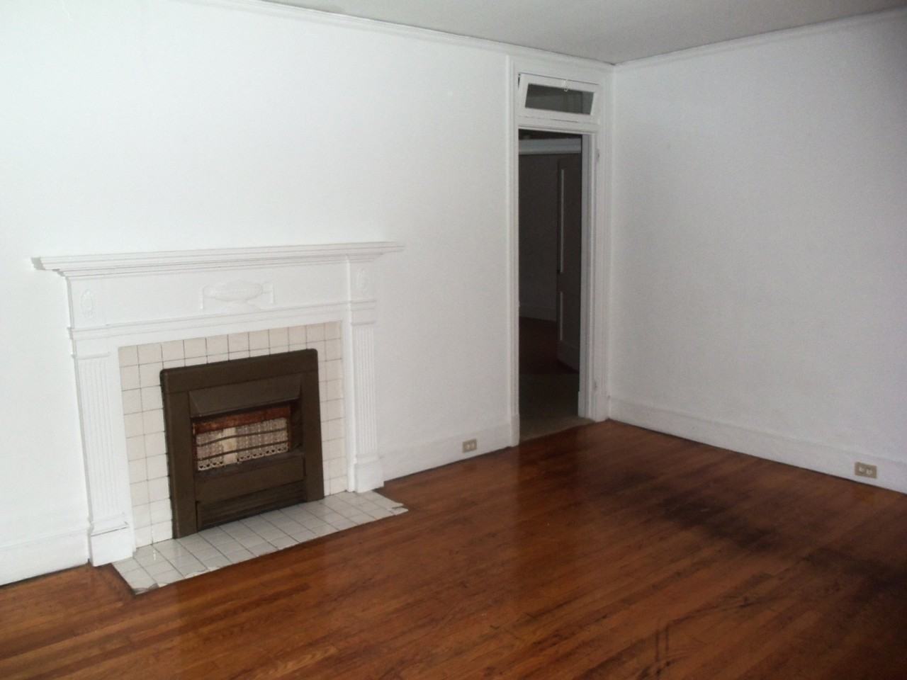 1111 Fairview Dr - Photo 2 of 6