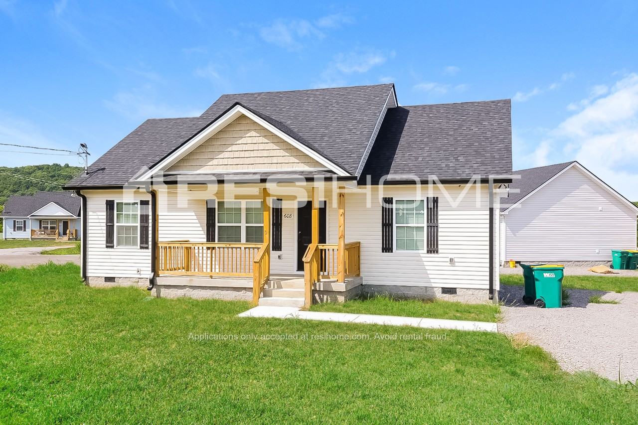 608 Annas Way - Photo 3 of 23