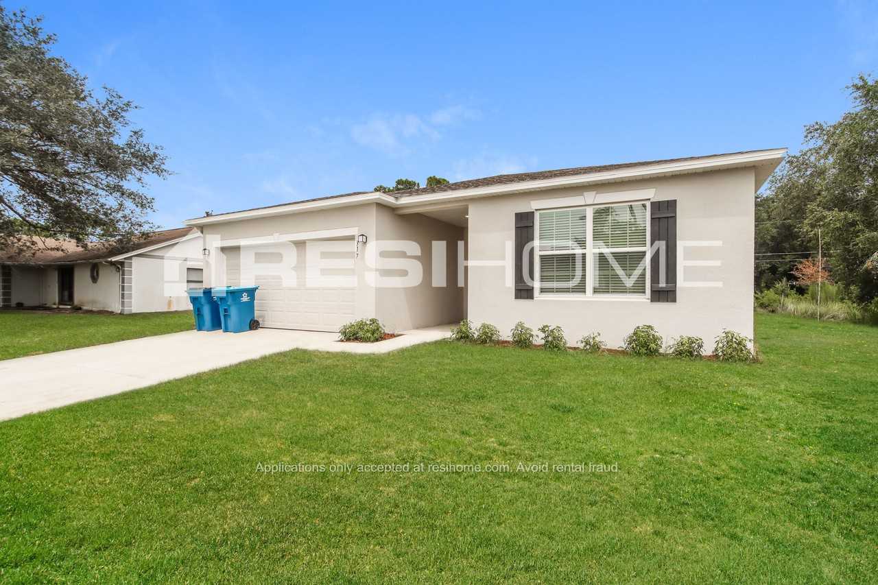 317 San Filippo Dr Se - Photo 3 of 23