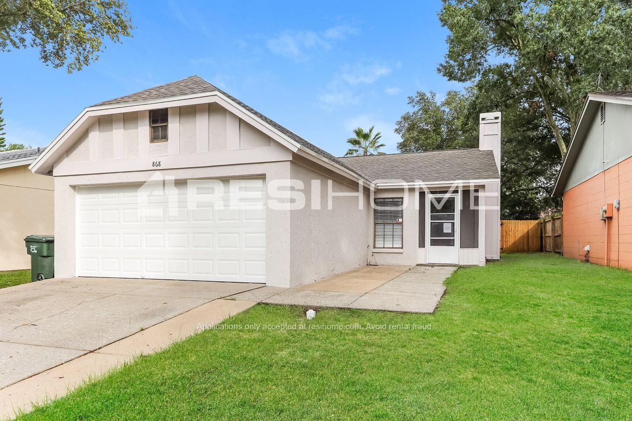 868 Buttercup Dr - Photo 3 of 24