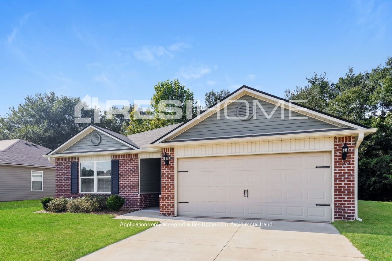 212 Cambridge Park Dr