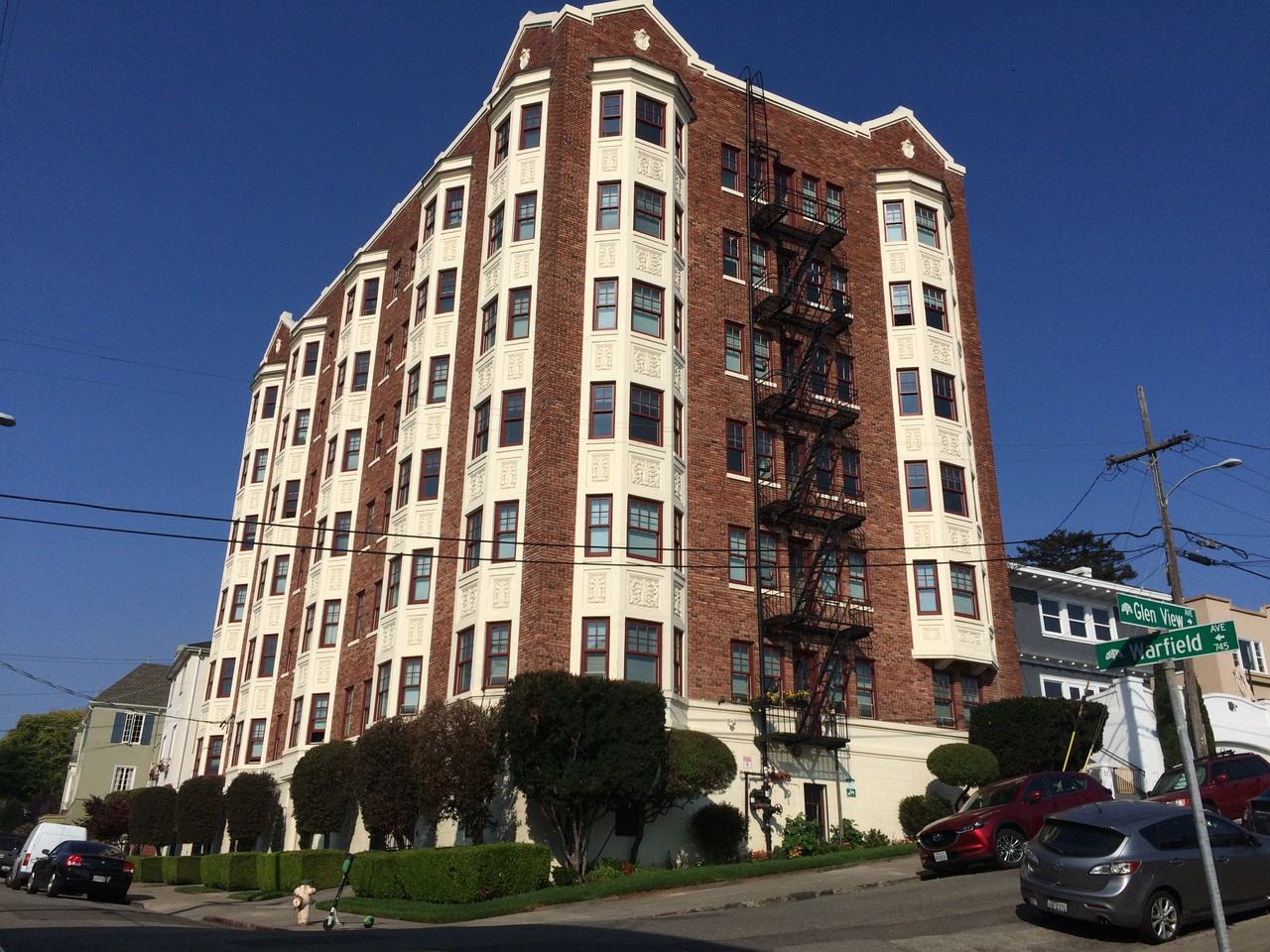 GrandView Apartments - Photo 2 of 7