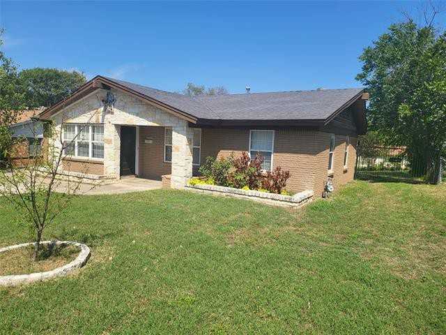 7824 Davenport Ave - Photo 3 of 27