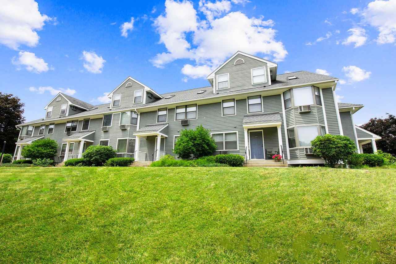 Eagle Rock Apartments at Enfield 1 Gatewood Dr, Enfield, CT 06082