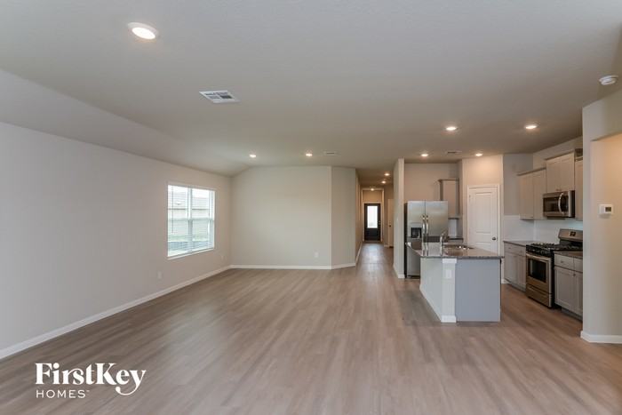 14903 Watson Ml - Photo 3 of 15