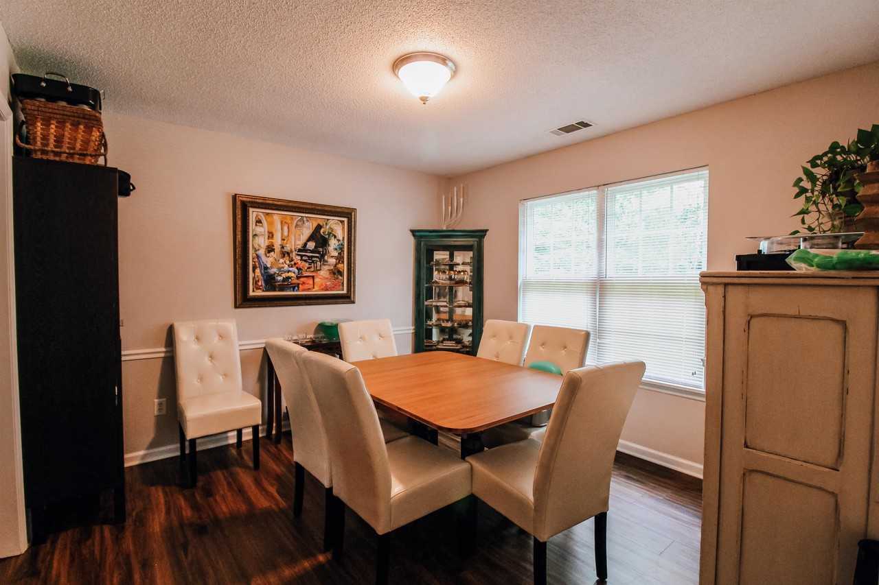 127 Deerfield Dr #1 - Photo 3 of 33