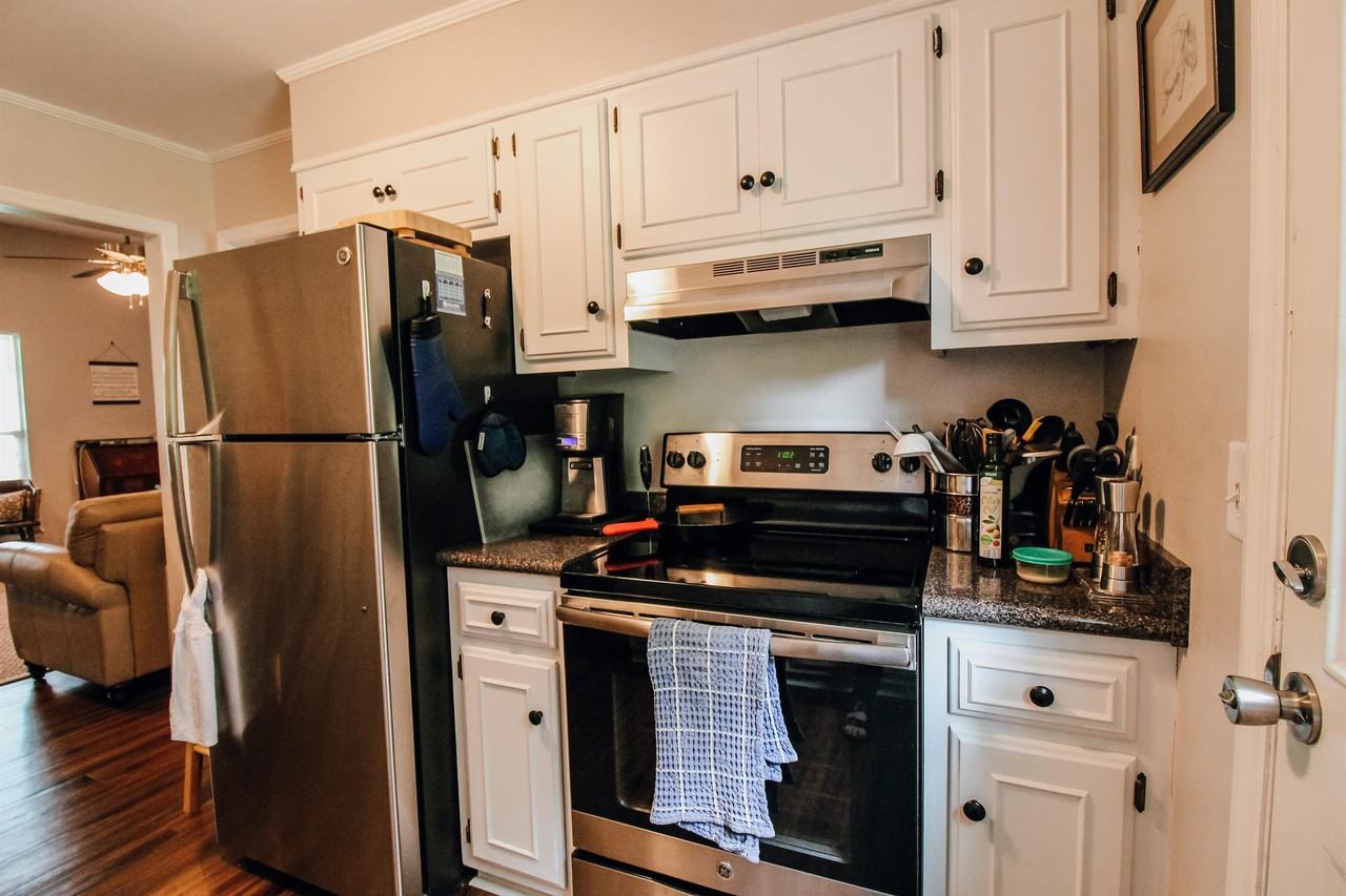 127 Deerfield Dr #1 - Photo 7 of 33