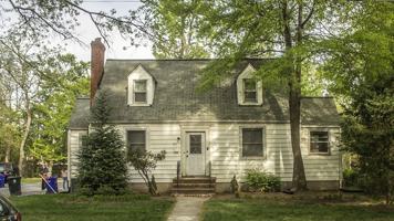 featured image of 7211 Dartmouth Ave #1