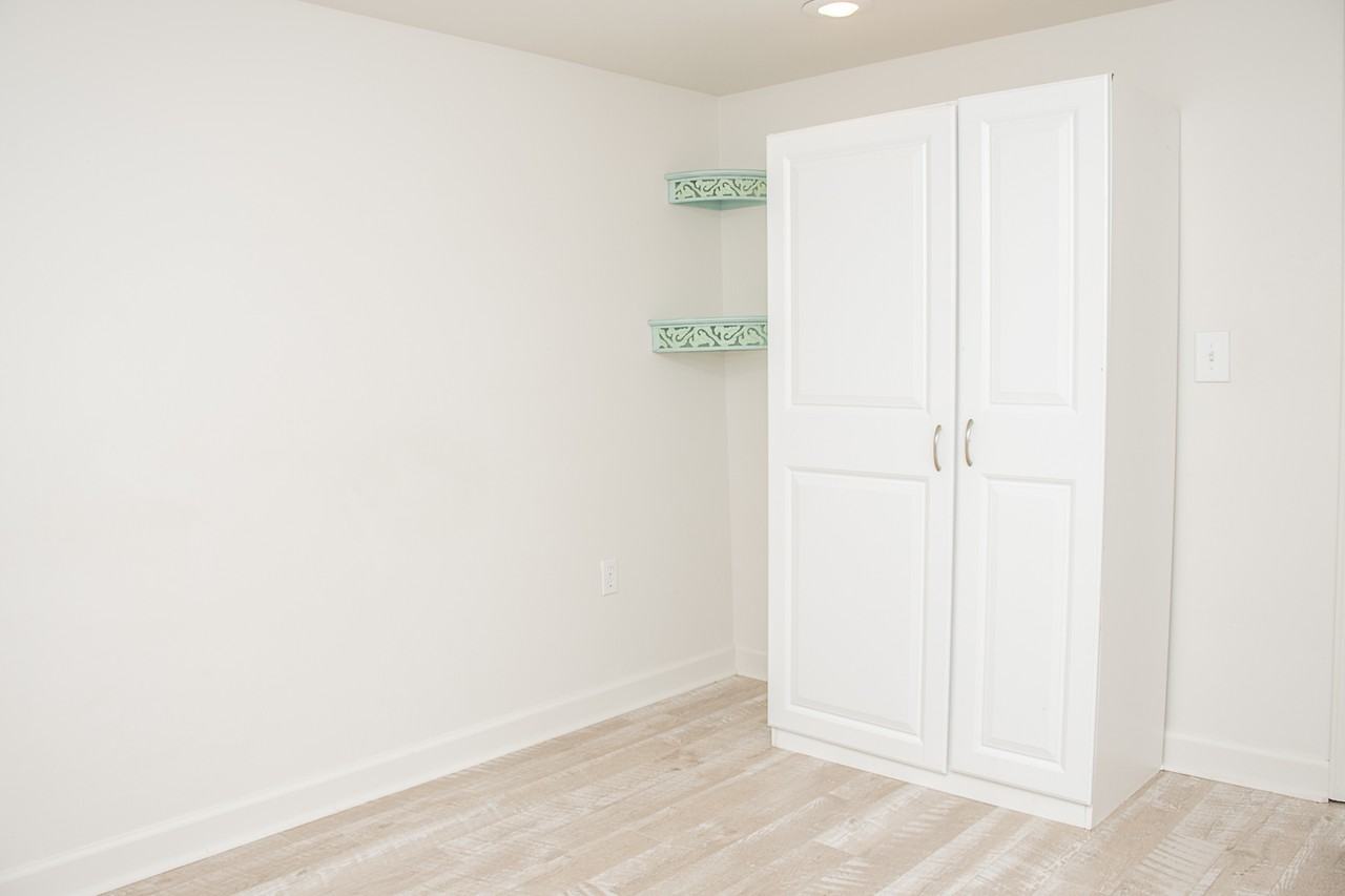 452 N Spring St #110 - Photo 6 of 11