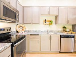 featured image of 3900 Business Center Dr