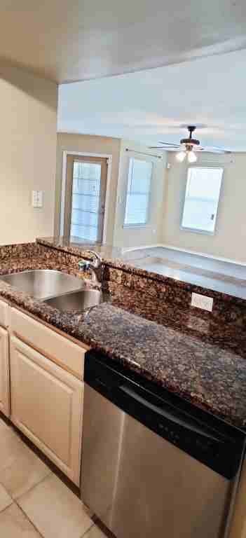 416 Summit Ridge Pl - Photo 5 of 27