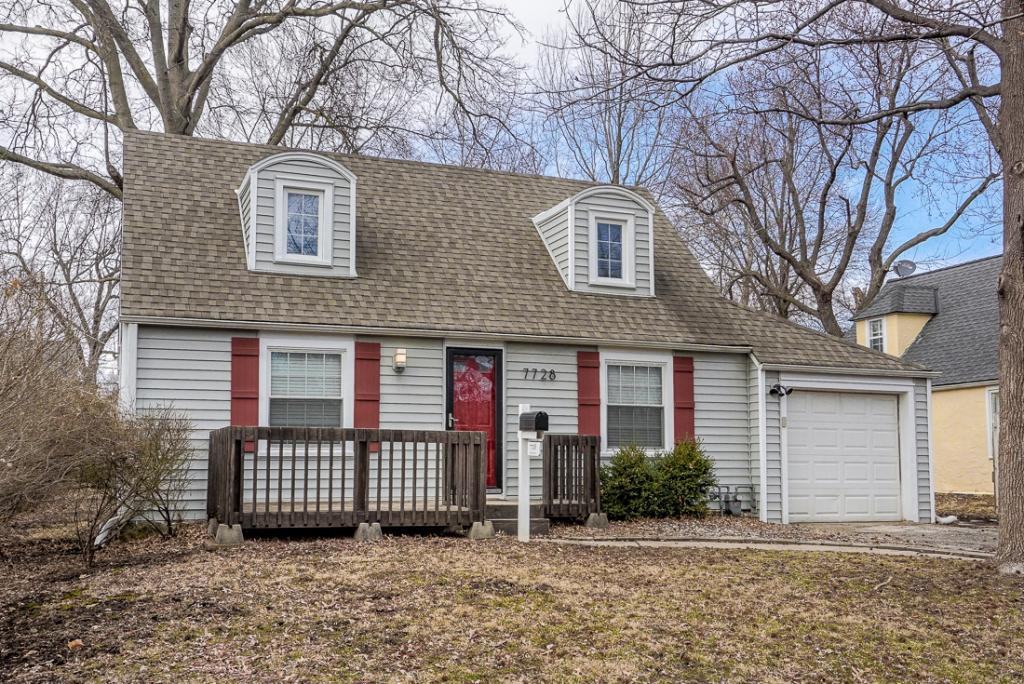 7728 Walnut St - Photo 2 of 25