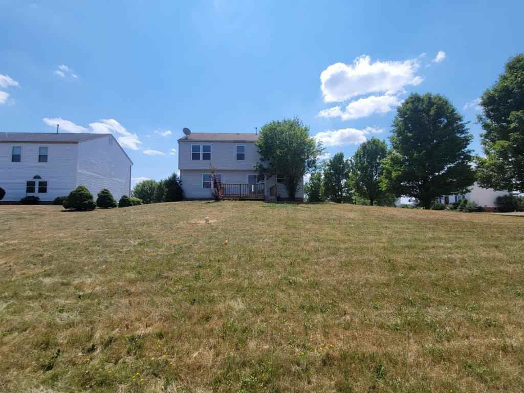 101 Hemlock Ct - Photo 6 of 46