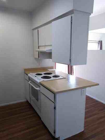 3202 N Cherry Ave - Photo 3 of 13