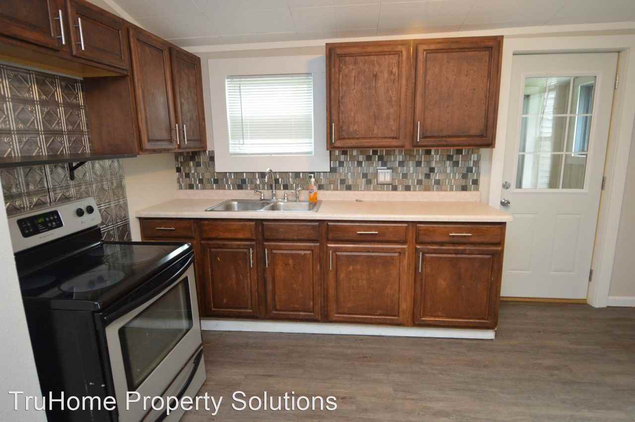 418 N 5th St - Photo 2 of 21