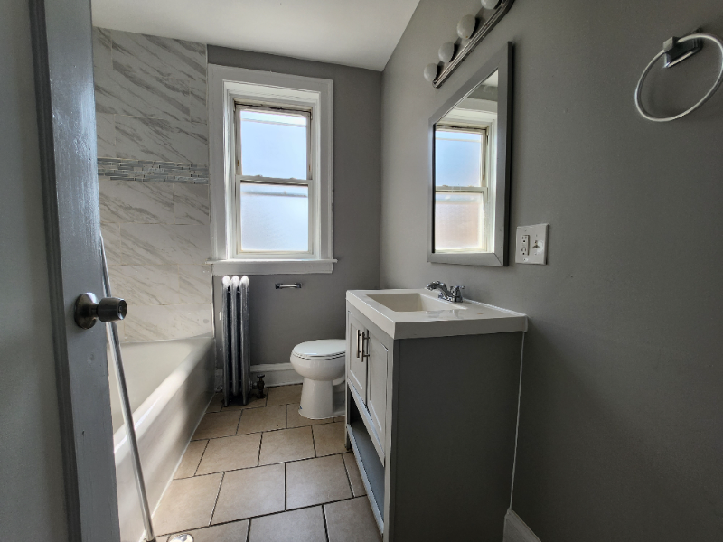 625 E 80th St #3 - Photo 5 of 11