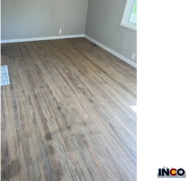 1515 S Quieto Ct - Photo 3 of 8