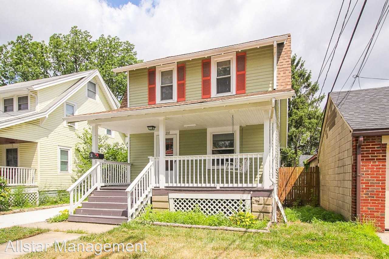 14210 Athens Ave - Photo 2 of 33