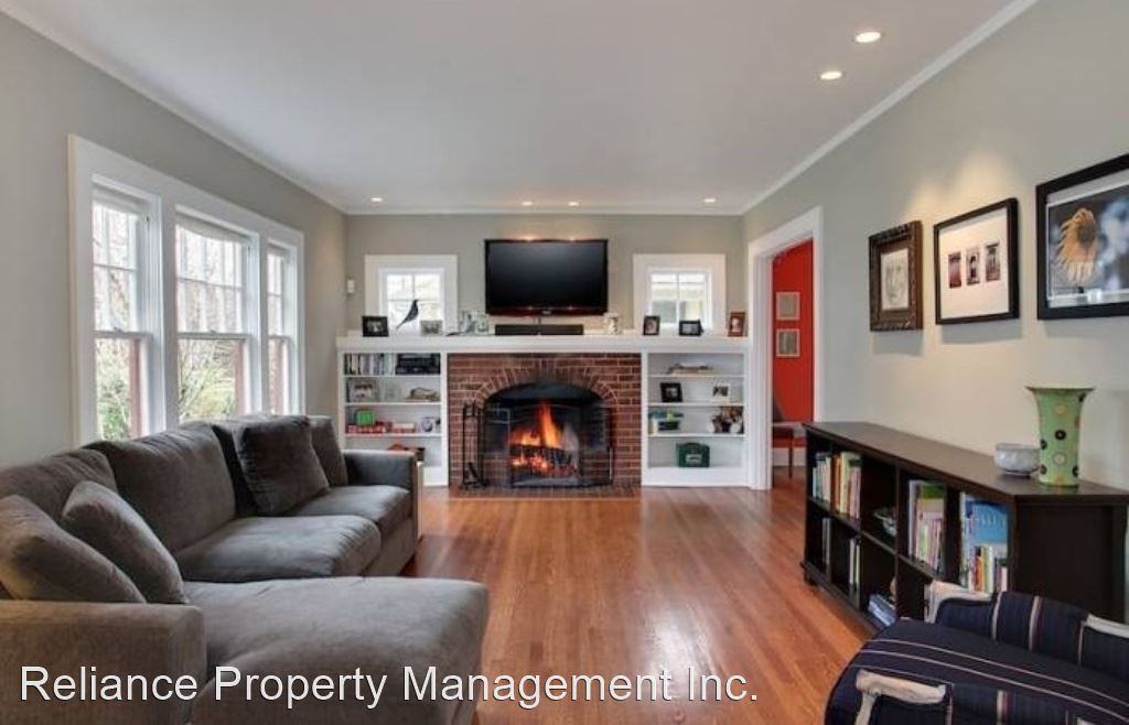 3567 Ne Shaver St - Photo 2 of 14