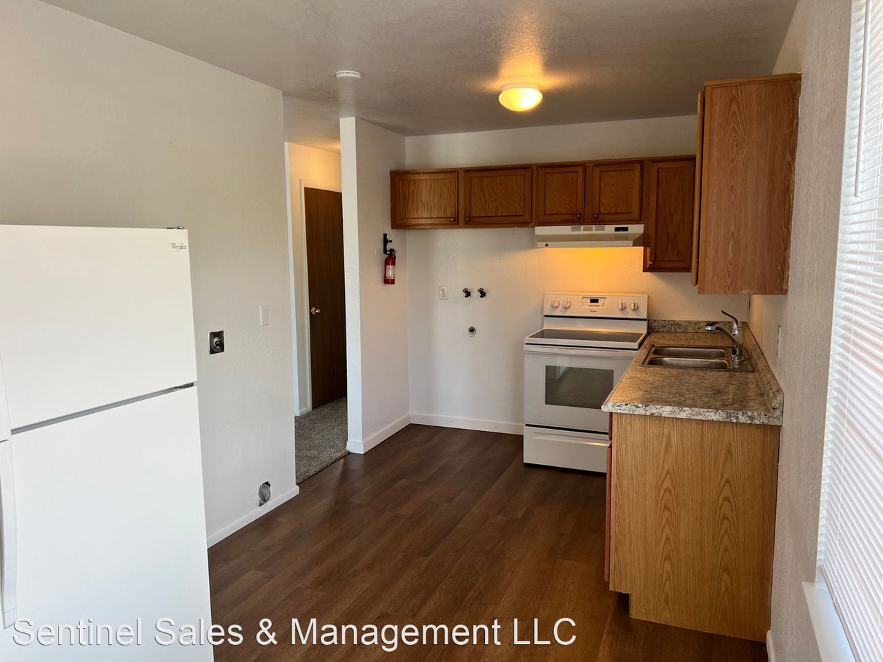 2540 S. 700 E. - Photo 3 of 10