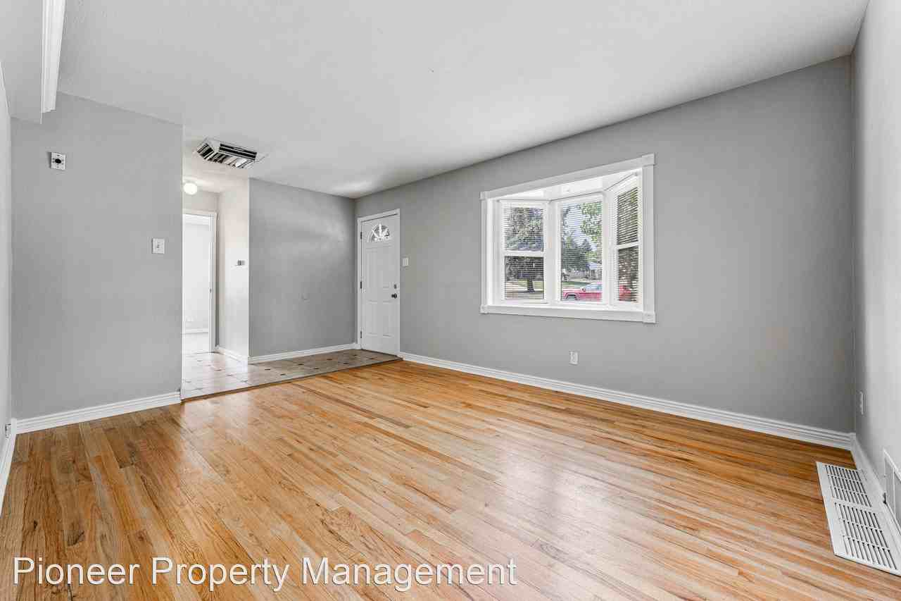 2788 S King St - Photo 2 of 15