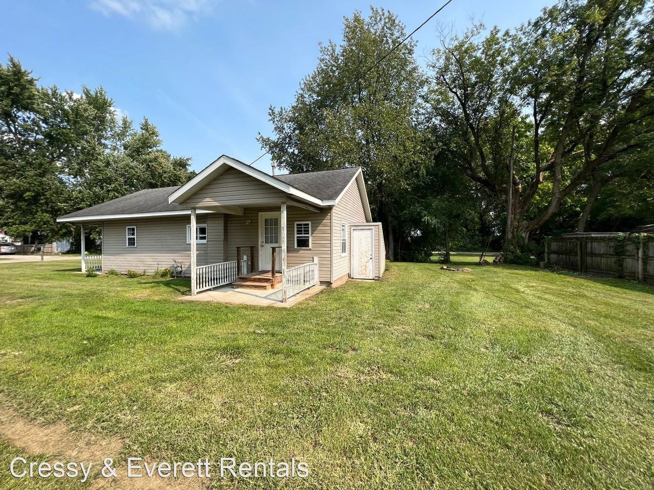 2570 Kennedy St - Photo 3 of 18