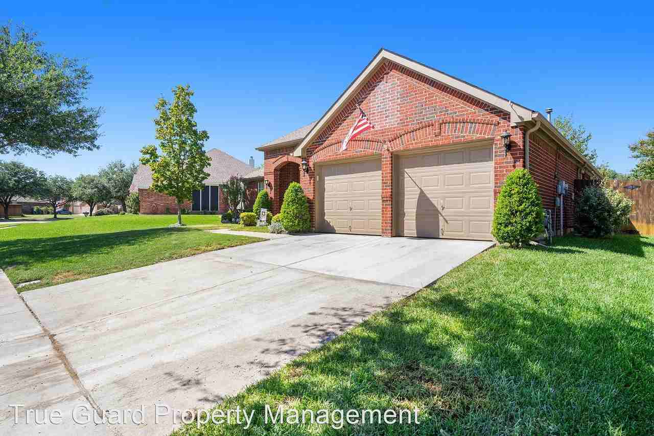 4612 Gladiola Ln - Photo 3 of 27