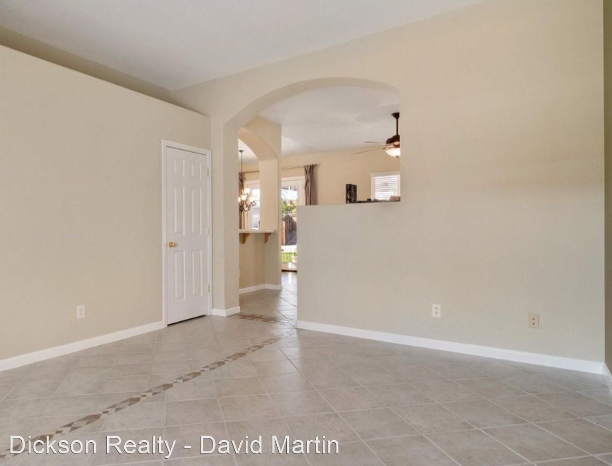 3470 Erin Dr - Photo 3 of 18