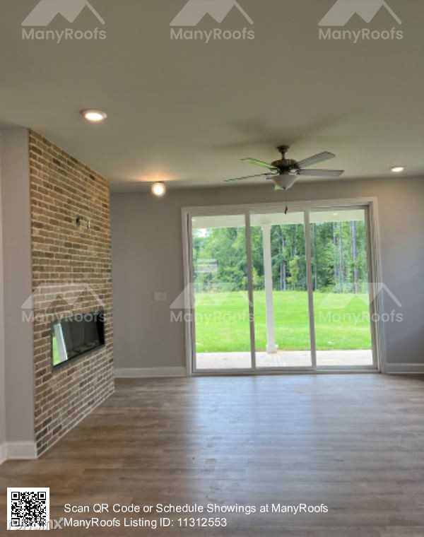 414 Kinross Ln - Photo 3 of 49
